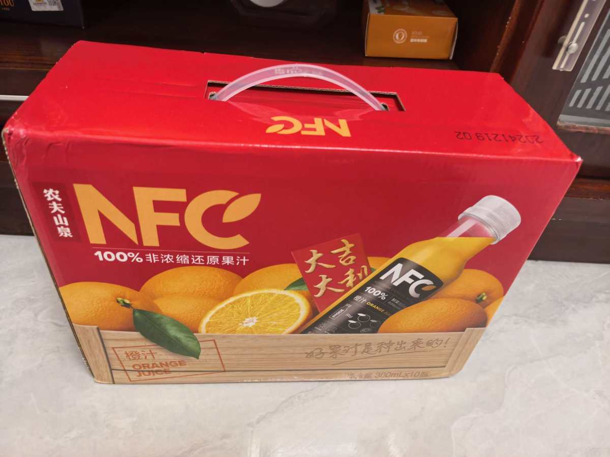 🍑一眨眼马上要过春节啦，马上要放假了，前段时间亲戚送礼全部
