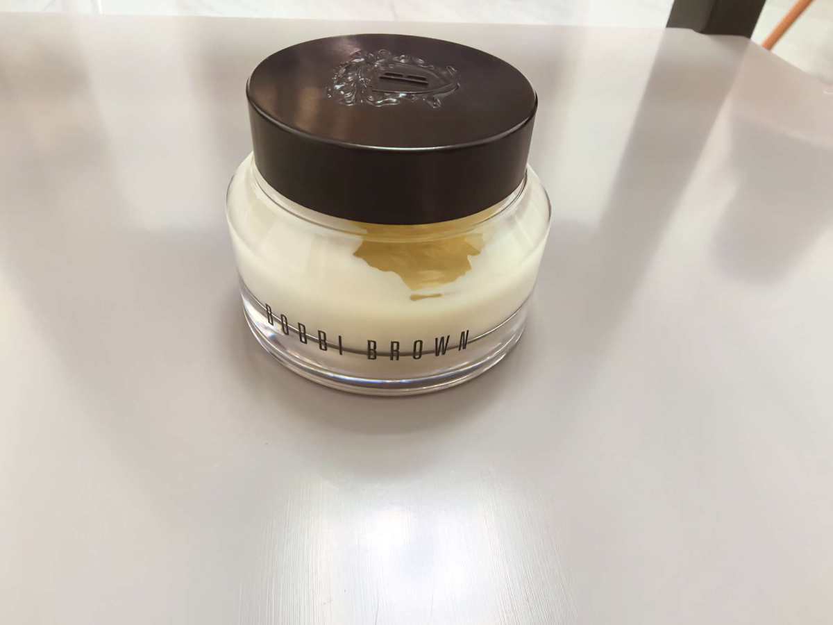 🍊面霜篇前段时间已经分享过啦，但是bobbi brown橘