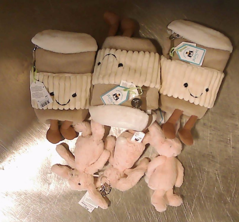 开箱jellycat咖啡杯*3，小兔子挂件*3 这个本来是为