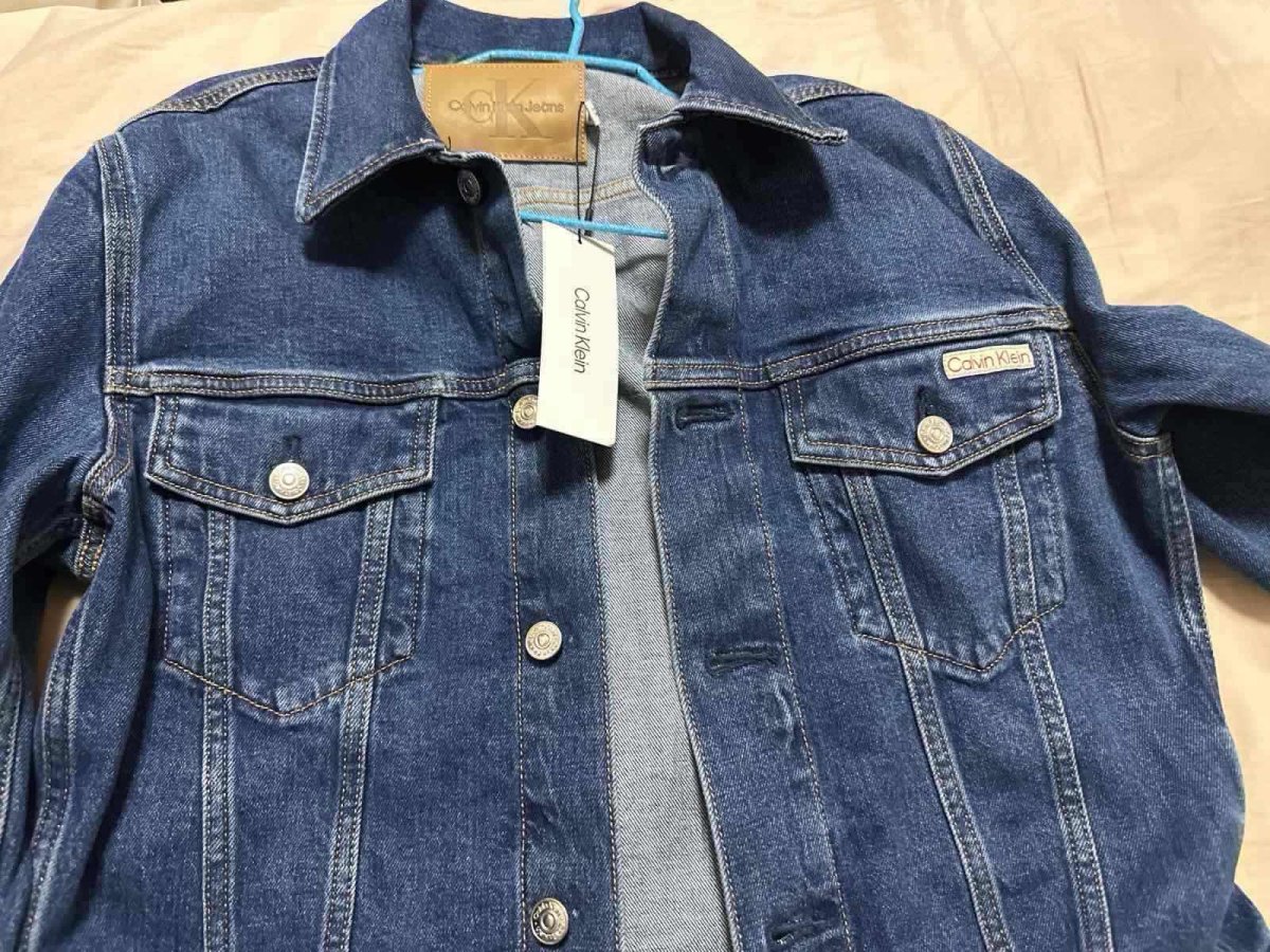 美国黑五ck打折很猛！ ck好多外套 T恤还有内衣内裤打折 