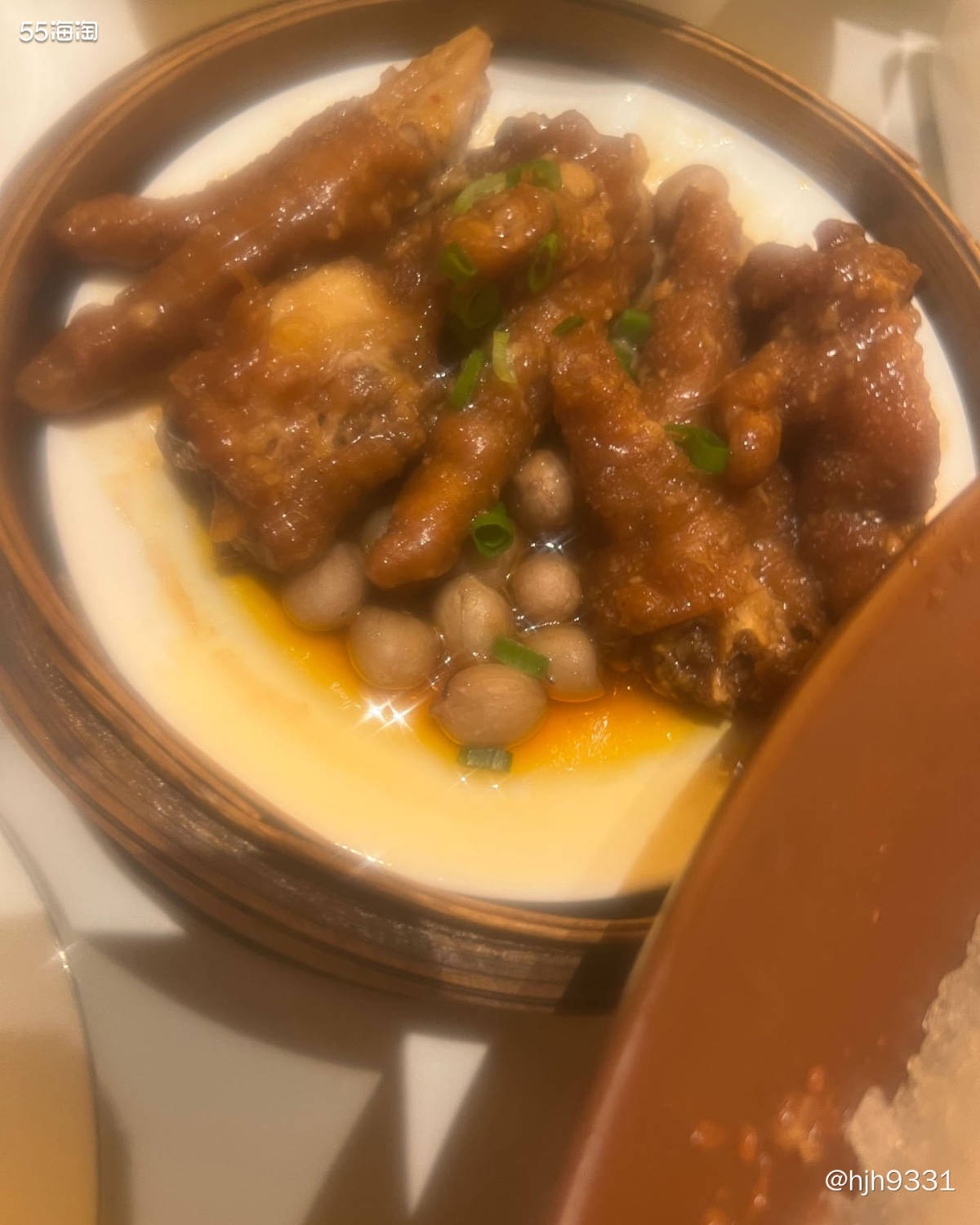 🫕又开学了，孩子又不能睡懒觉了，爸爸说孩子要收骨头了，请他