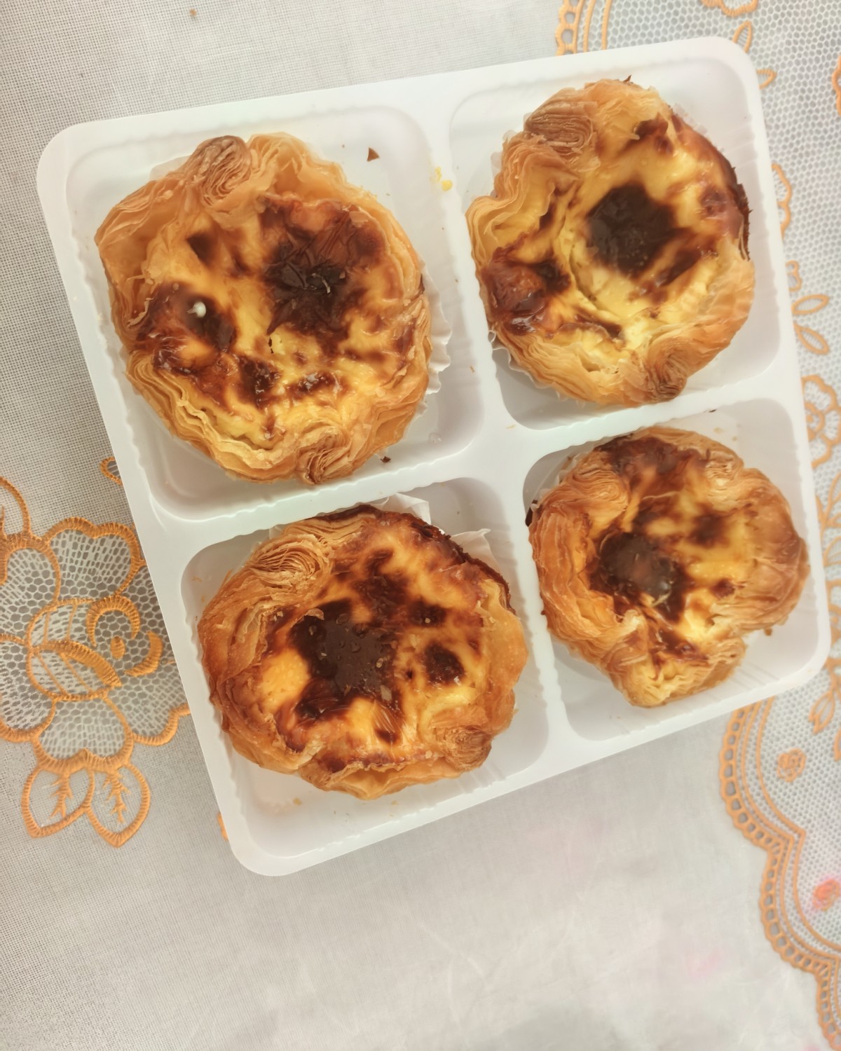 🍑突然发现自己月半了好多，每天不是鸡排就是蛋挞的，哎，真的