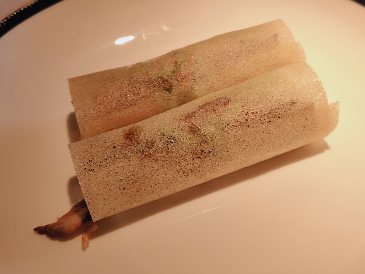 招牌带鱼和汤确实很不错，带鱼没有刺，酥酥脆脆的，酱汁也非常入
