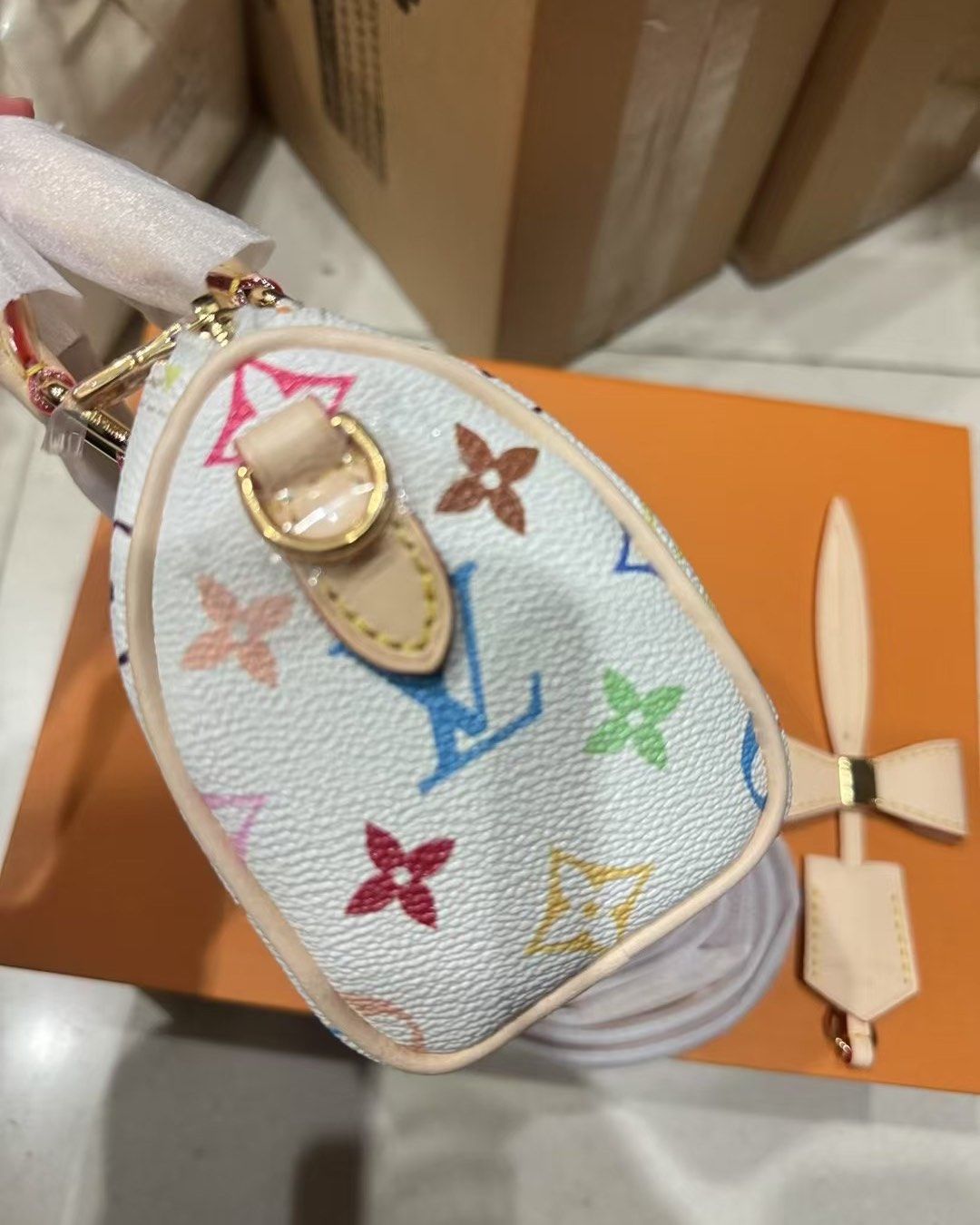 LV x TM Nano Speedy白三彩手袋 可拆卸的奶
