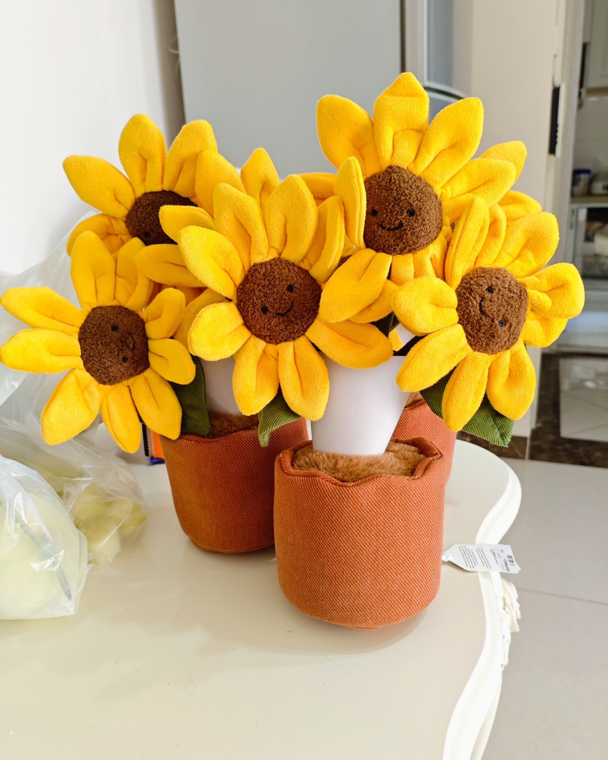 最近jellycat也是出来一点了，终于转国把我的太阳花清出