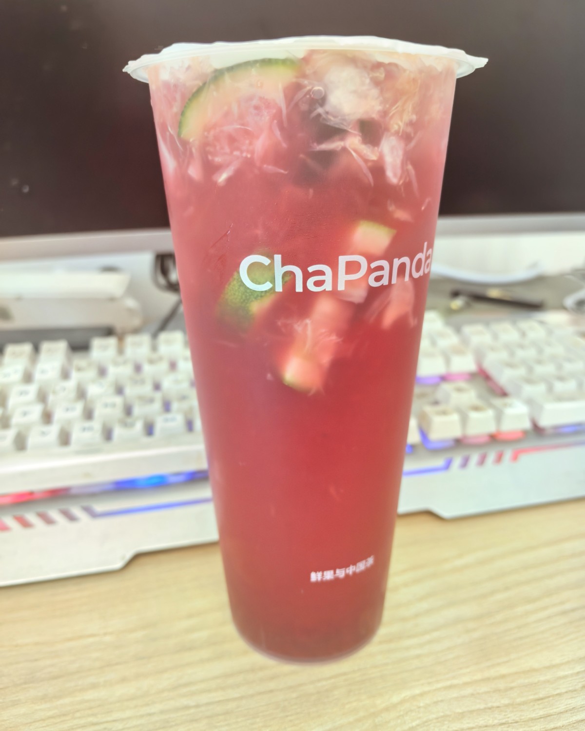 🍑这次出行运动量真的很大，每天不是2万步就是3万步的，太累