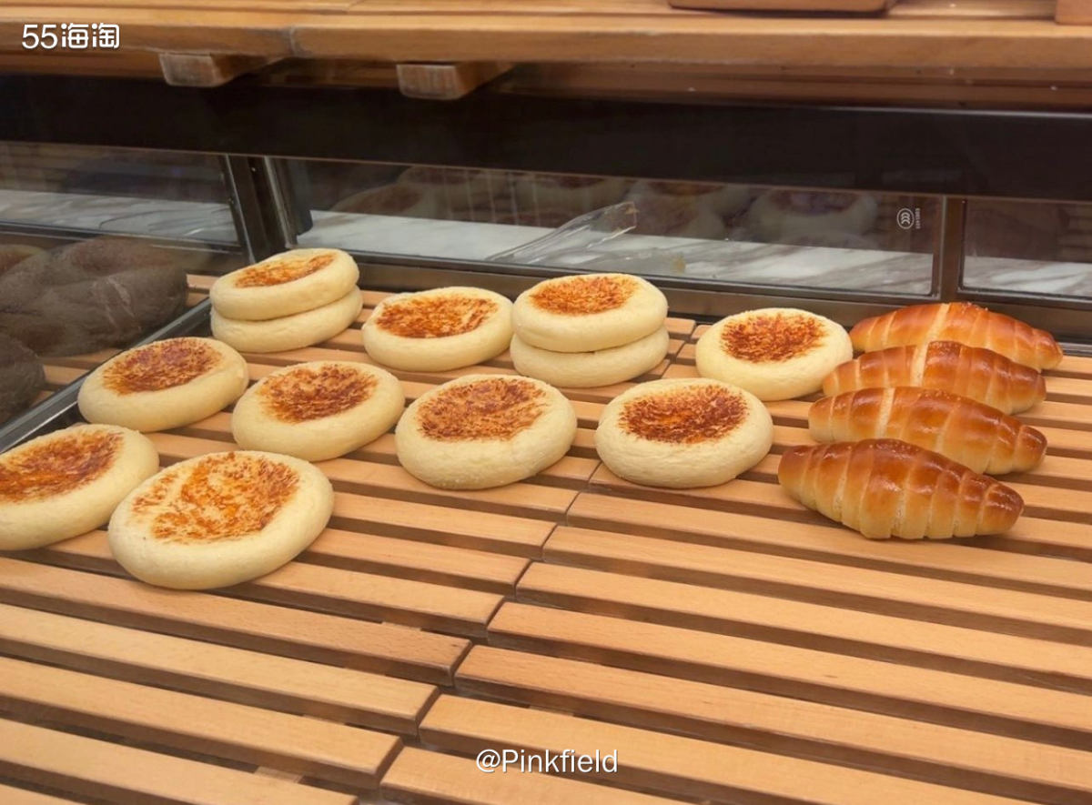 尝鲜木子木水新口味面包，味道还可以！！  🍞这是月初带孩子