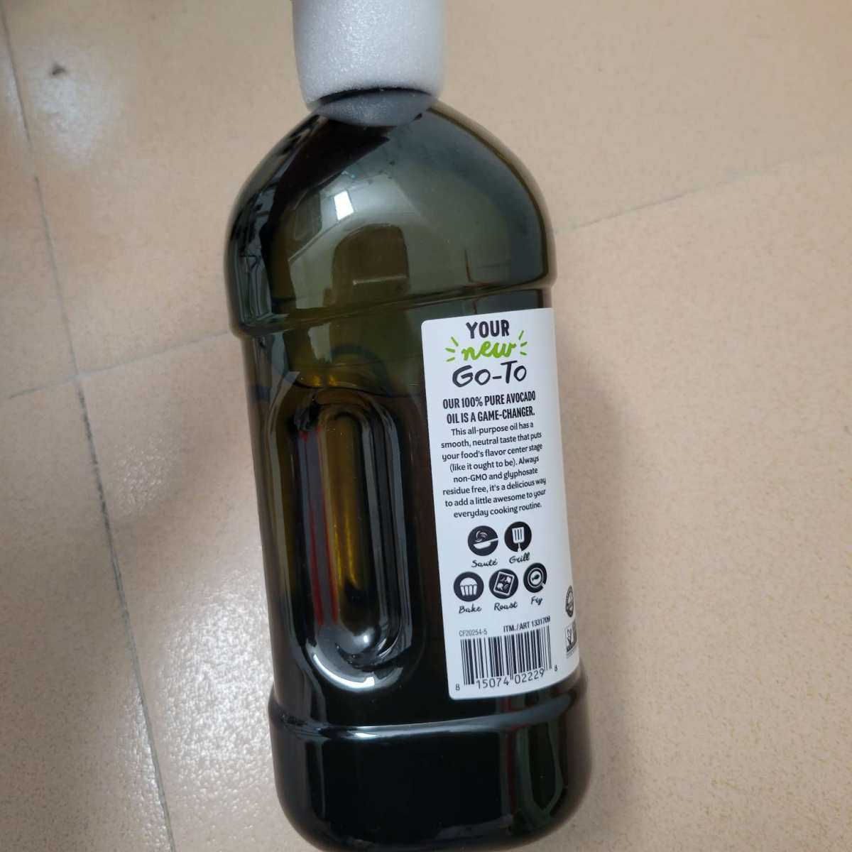 之前买过一次，感觉还不错，前几天看见有优惠就入手一瓶。 这款