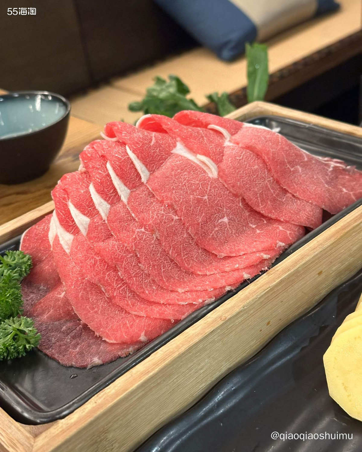 之前超级爱吃凑凑，尤其爱它的鸭血豆腐锅。本来家门口有两三家，
