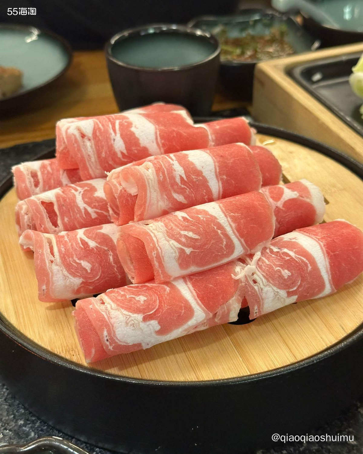 之前超级爱吃凑凑，尤其爱它的鸭血豆腐锅。本来家门口有两三家，