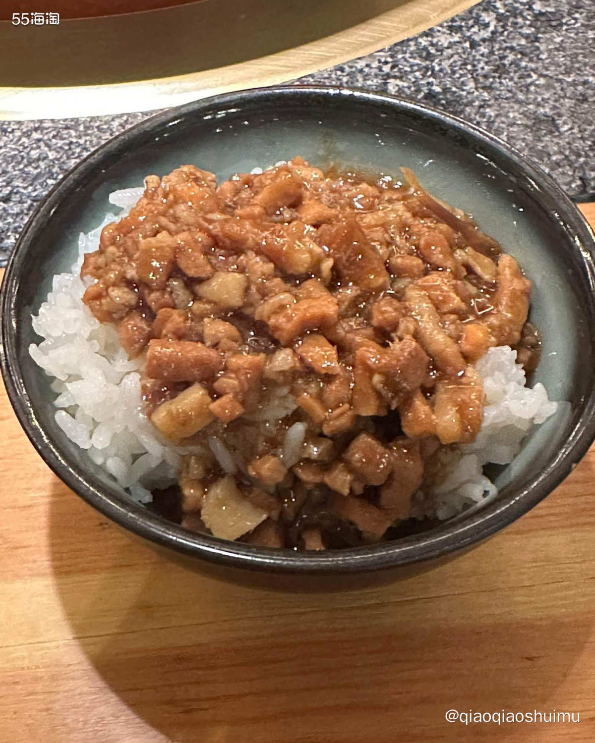 之前超级爱吃凑凑，尤其爱它的鸭血豆腐锅。本来家门口有两三家，