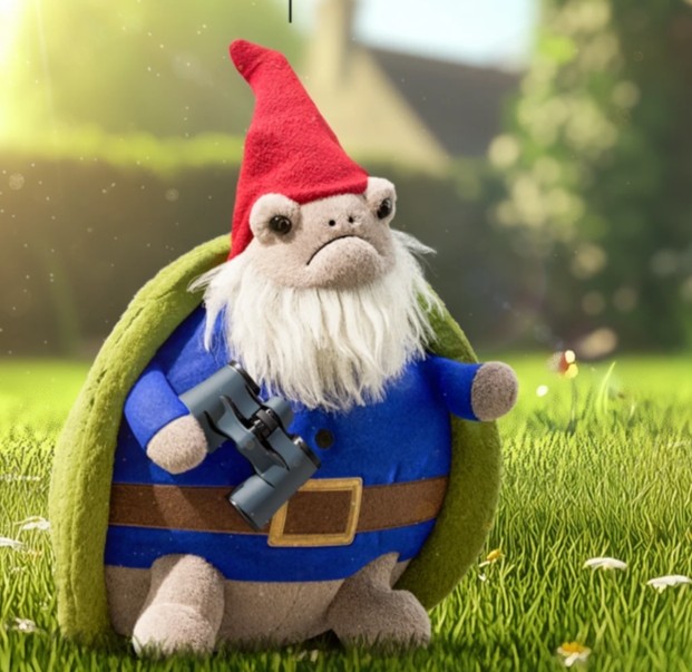 这玩意儿长得真是有点迷，说不上来哪儿怪。乍一看像个小老头，白