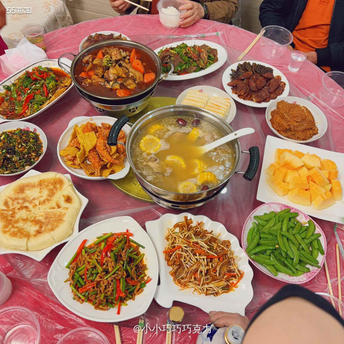 每年奶奶过生日庆生都是在我们家做饭，亲戚晚辈们都会过来一起庆