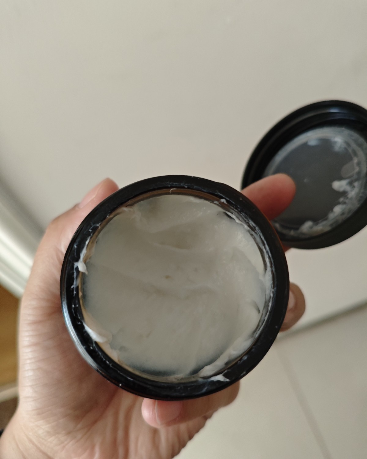 我目前用下来最贵的洗护就是英国品牌monpure了，这个品牌