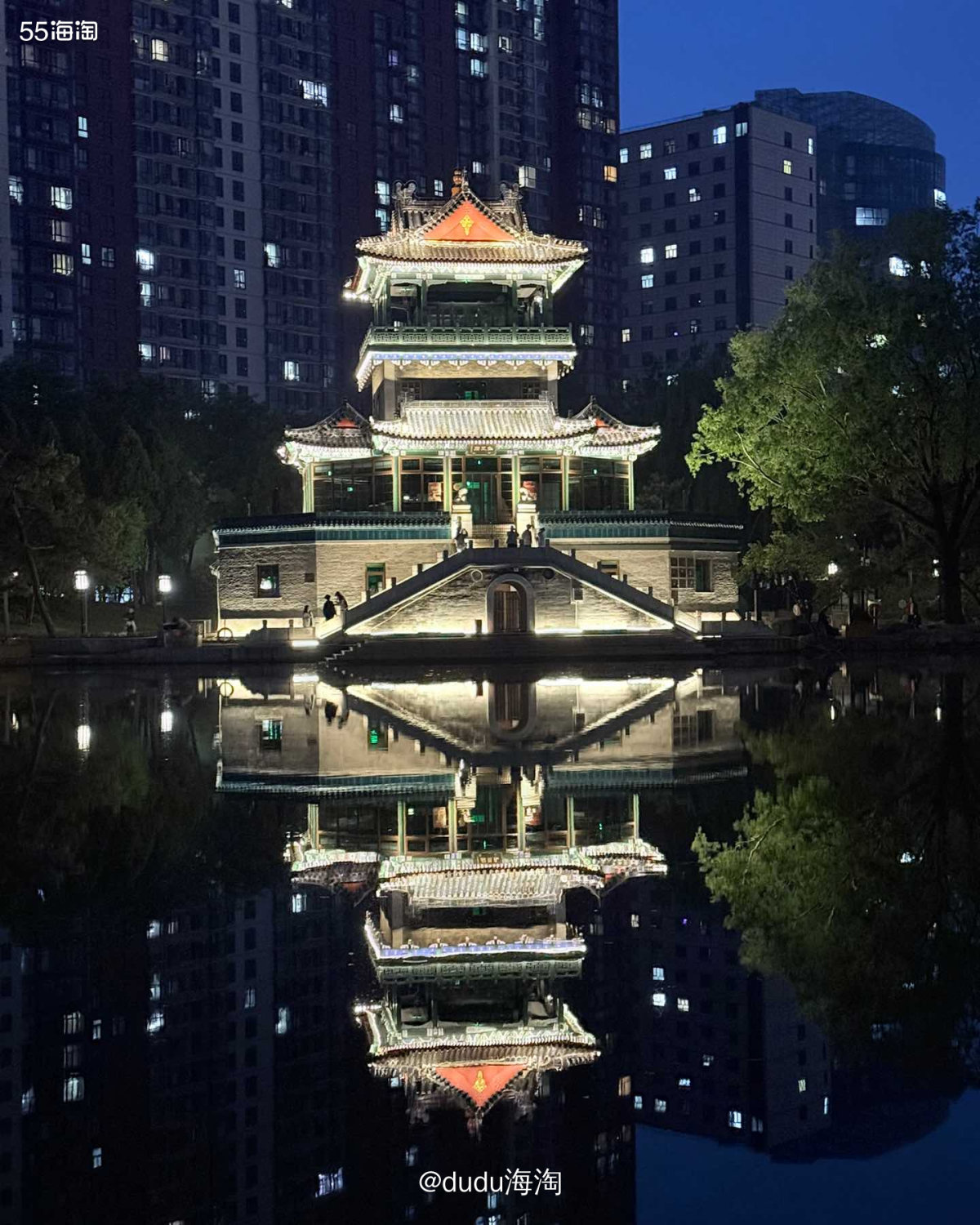 🌿今天是参加亲子活动的第二天，上午是手工DIY小鸟屋和营地