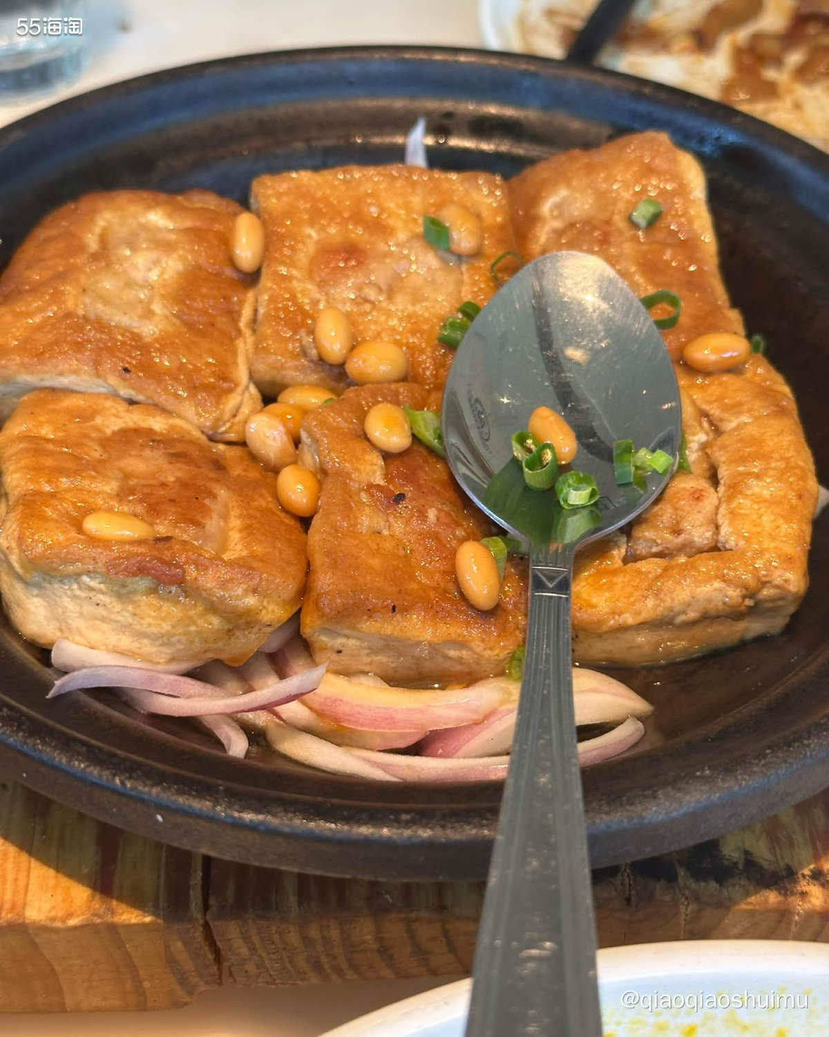 今天是母亲节，祝天下母亲节日快乐哦～ 我们跟公婆一起出来吃饭