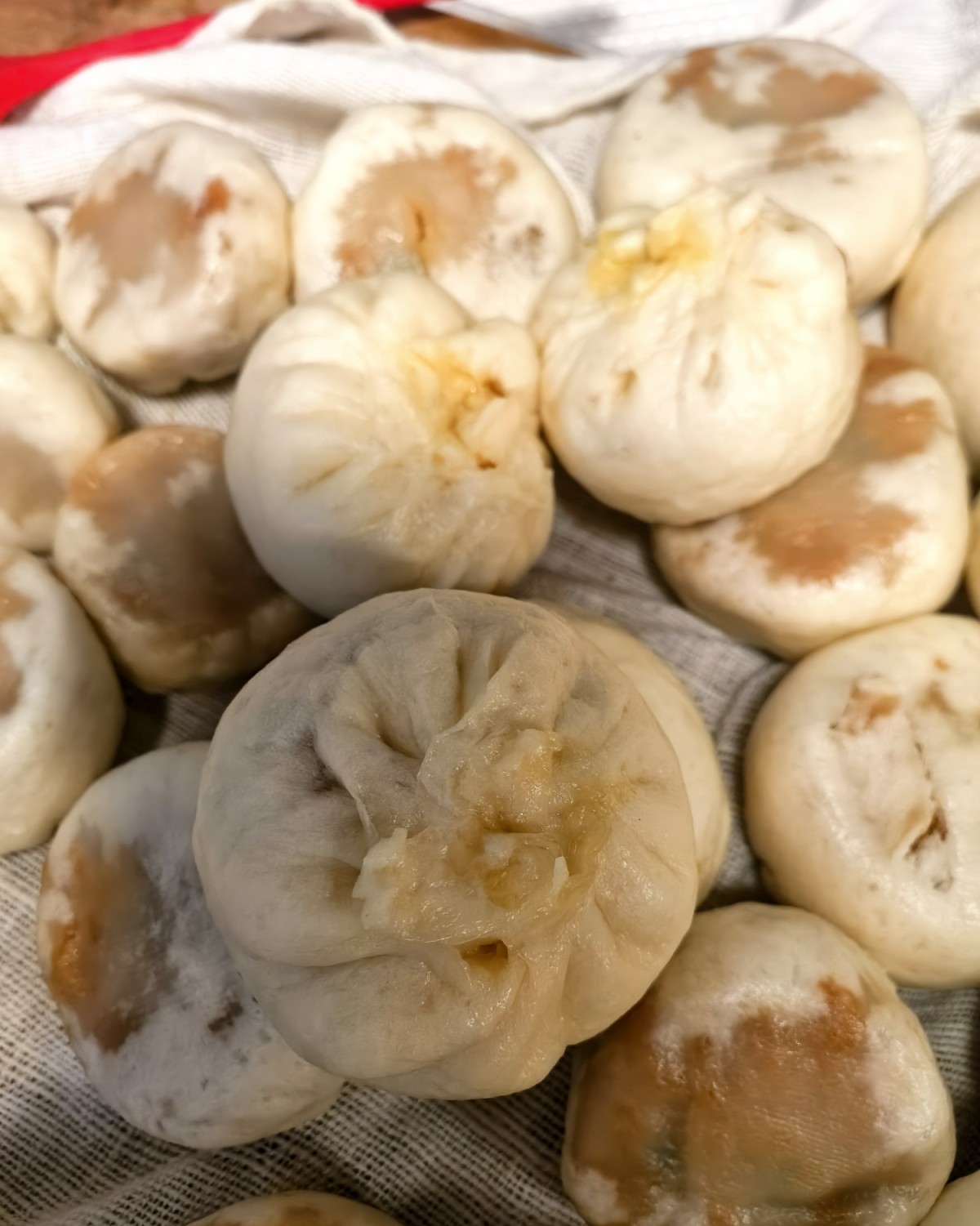 周六家里就我一个人。 早上起来晚就没吃早餐。 体重相比前一天