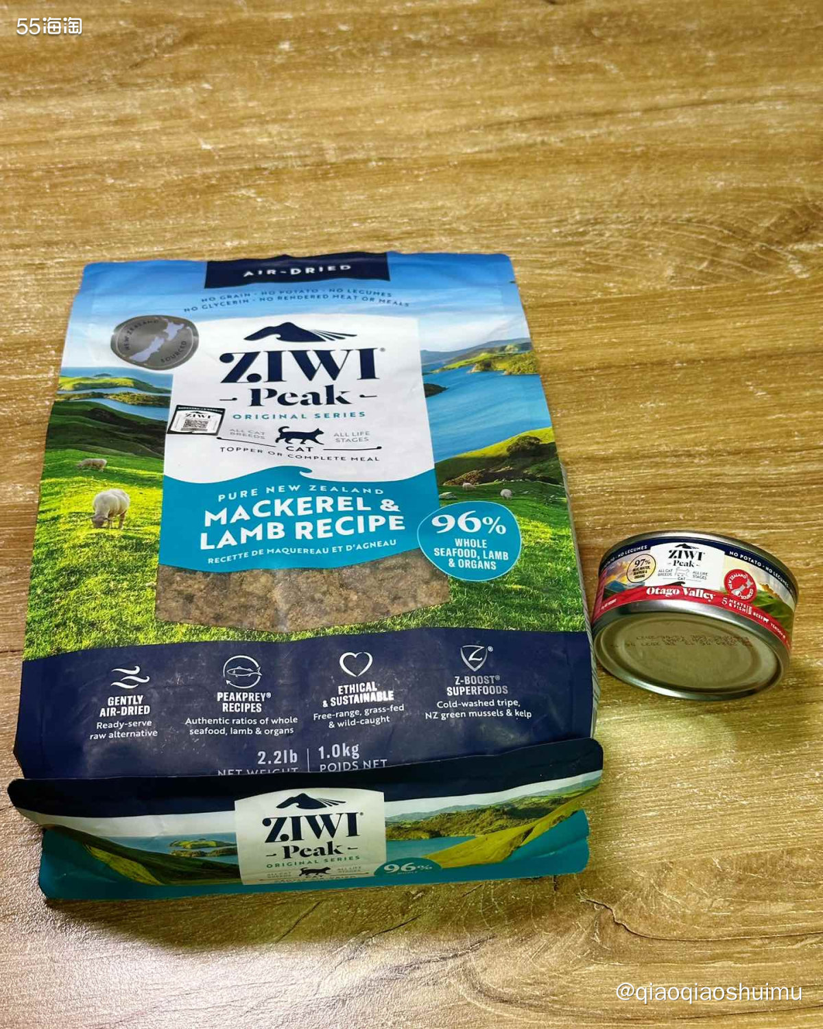 今天的猫猫满四斤了，每天酷酷吃，还挺胖虎的。但前阵子拉稀呕吐