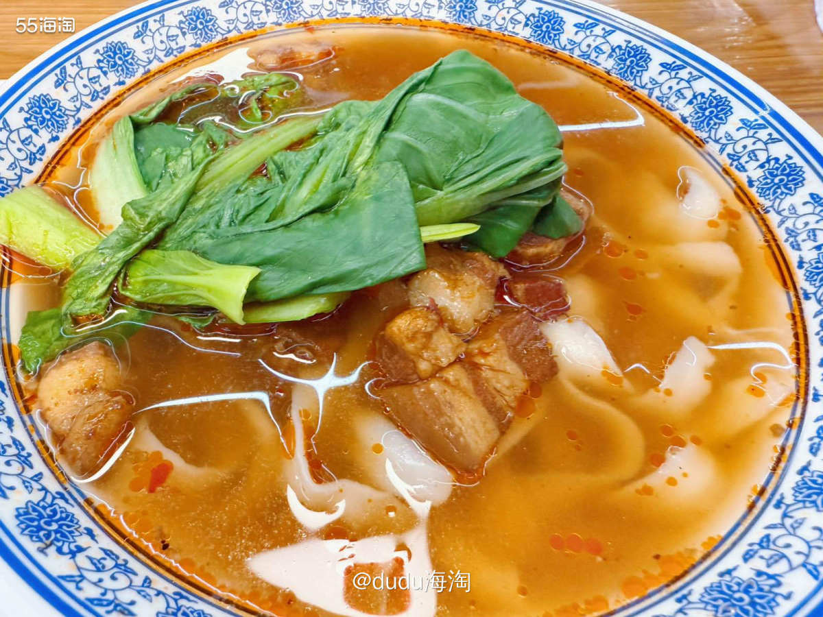 🌿昨天在社区看到别人发了刀削面的美食贴，想起自己好像也好久