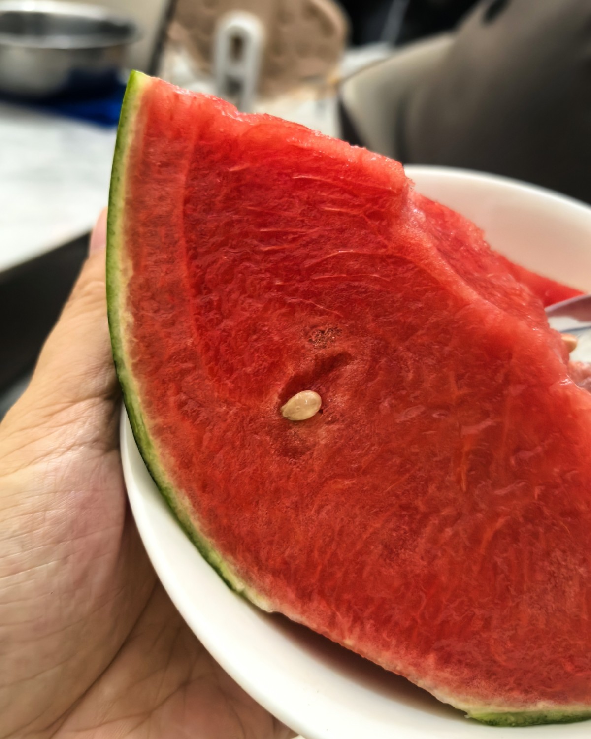 10.40点了个沙县鸡腿饭。预计11.50送到。 **当午餐
