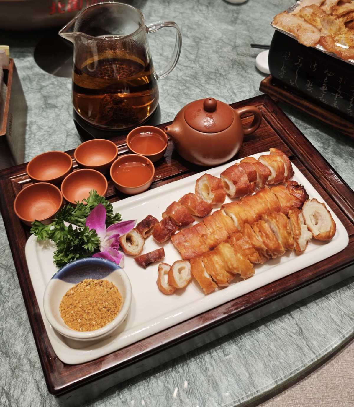 店名:北国饭店。 好像这家饭店只在广东地区才开，据说老板是潮