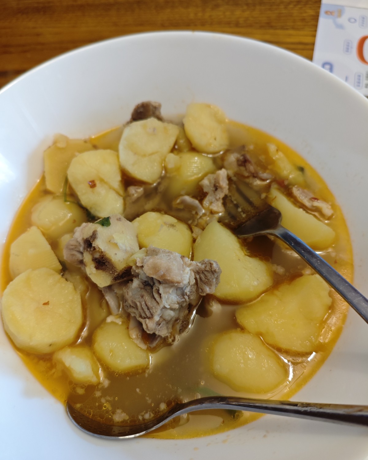 上周大部分在外面吃，这周就在家里做点食物吧～  👉🏻辣椒