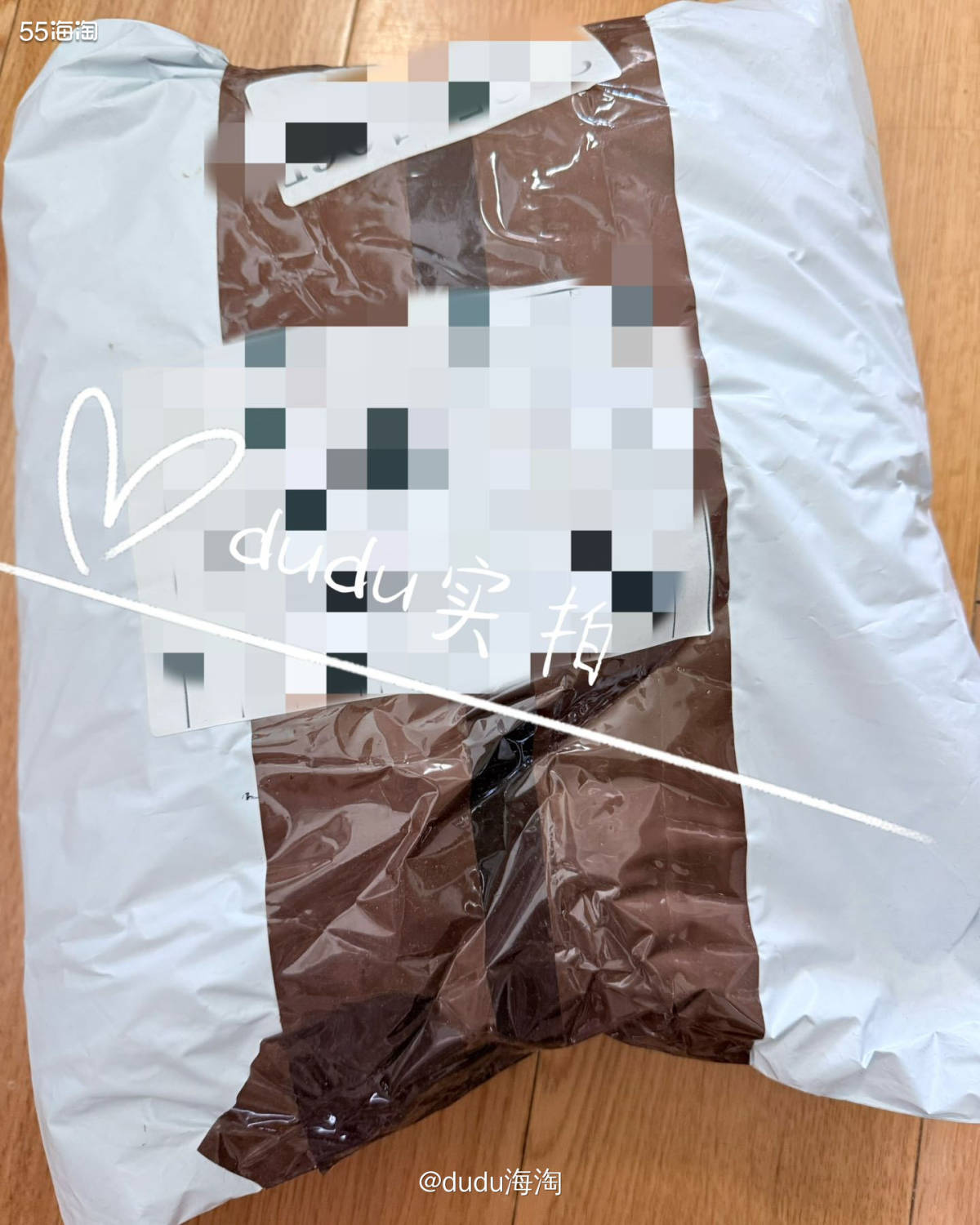 🌿继续来开箱啦，这一箱是买的CK摩登引力带文胸QF7059