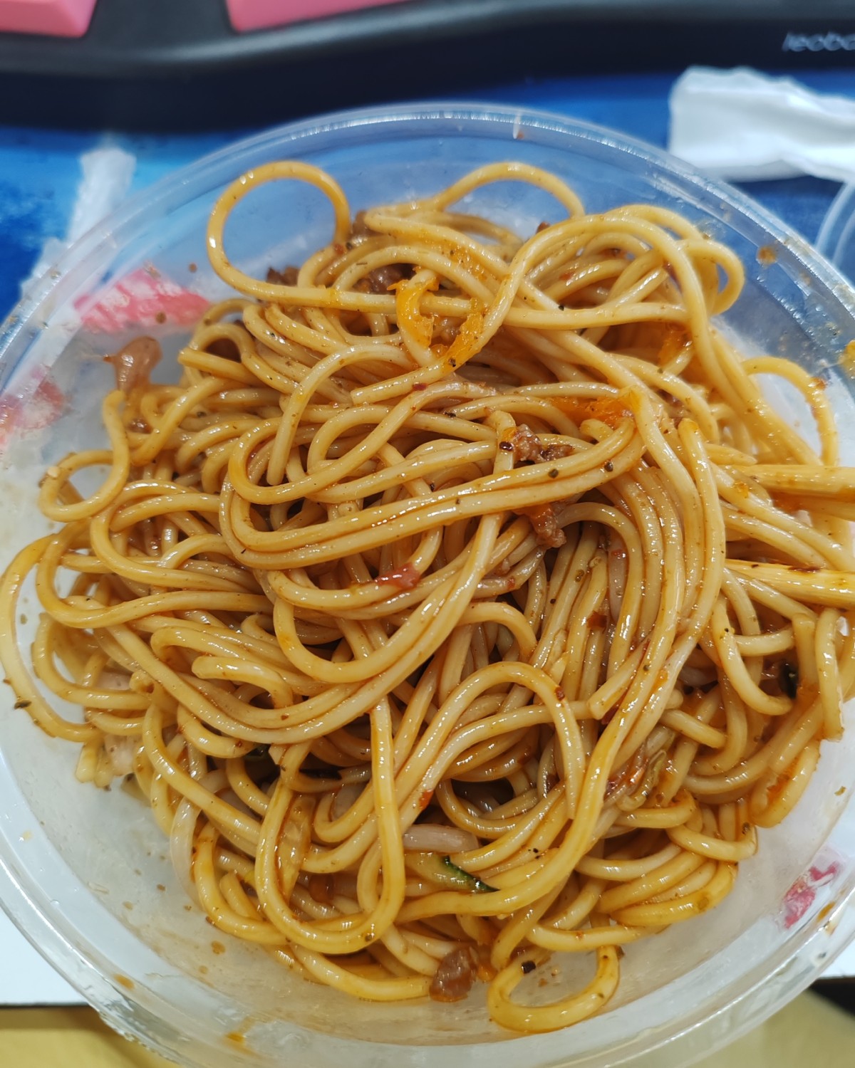 最近不知道吃什么，但是想吃肉肉了，正好去超市买点东西，看到大