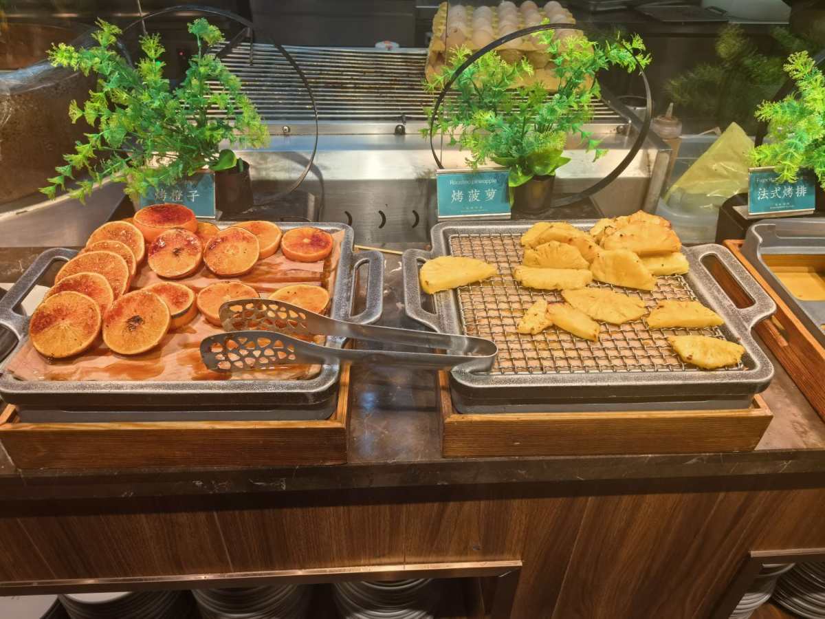 🍑今天来社区努力补美食帖啦！先来分享一顿烤肉自助，还是月初