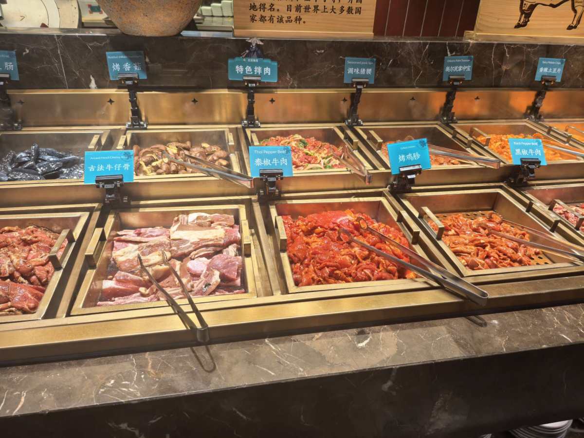 🍑今天来社区努力补美食帖啦！先来分享一顿烤肉自助，还是月初