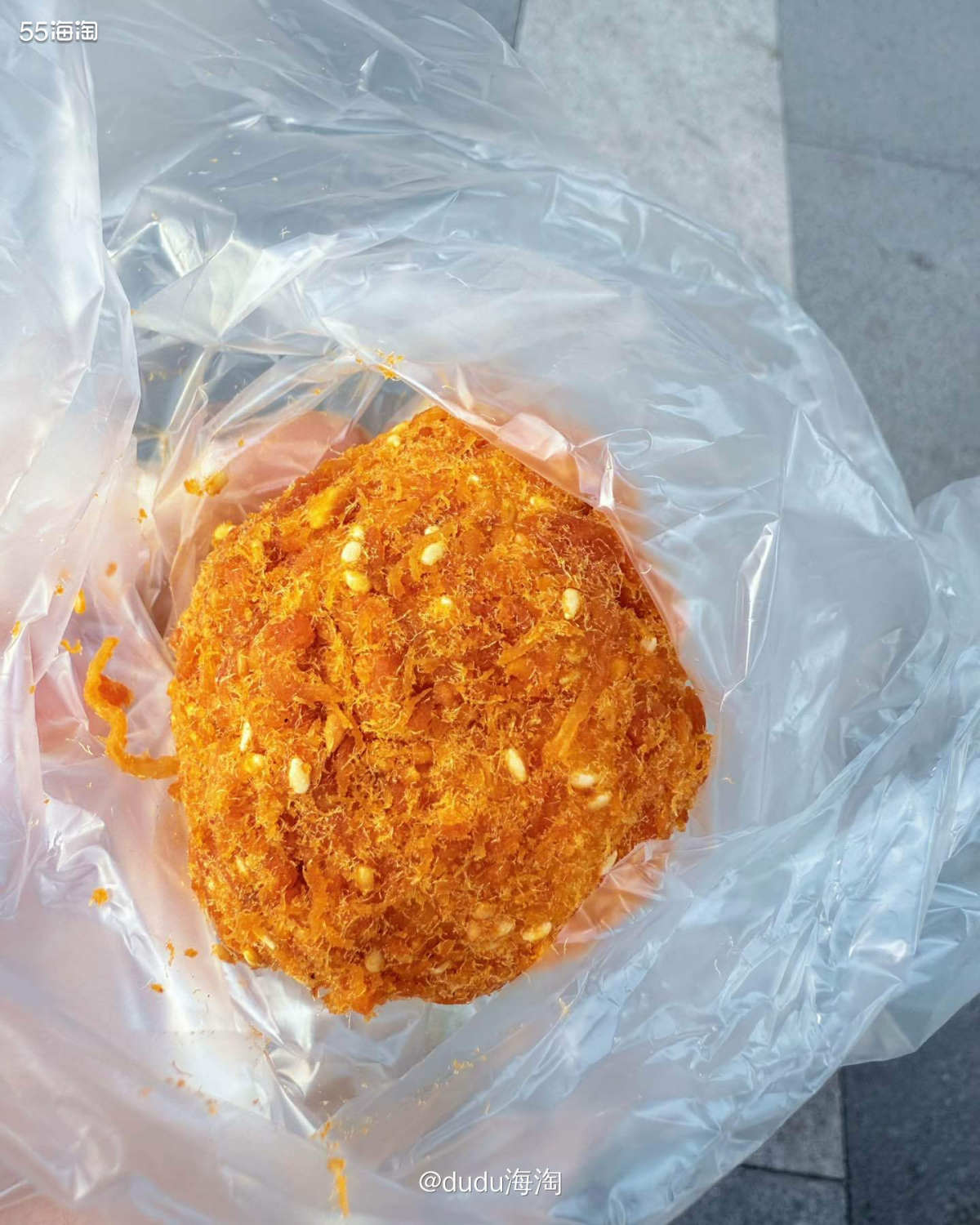 🌿又是被同事投喂的一天！今天吃了好多的仙居杨梅！刚开始同事