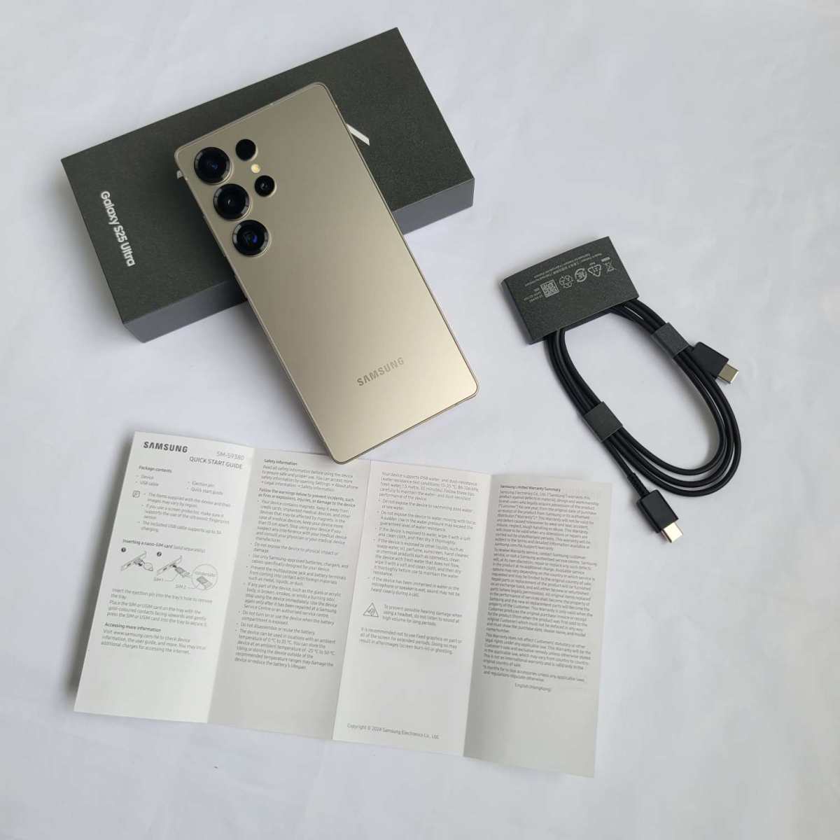 第一次用这么大的手机，习惯之前的小屏。等了几个月，趁着618