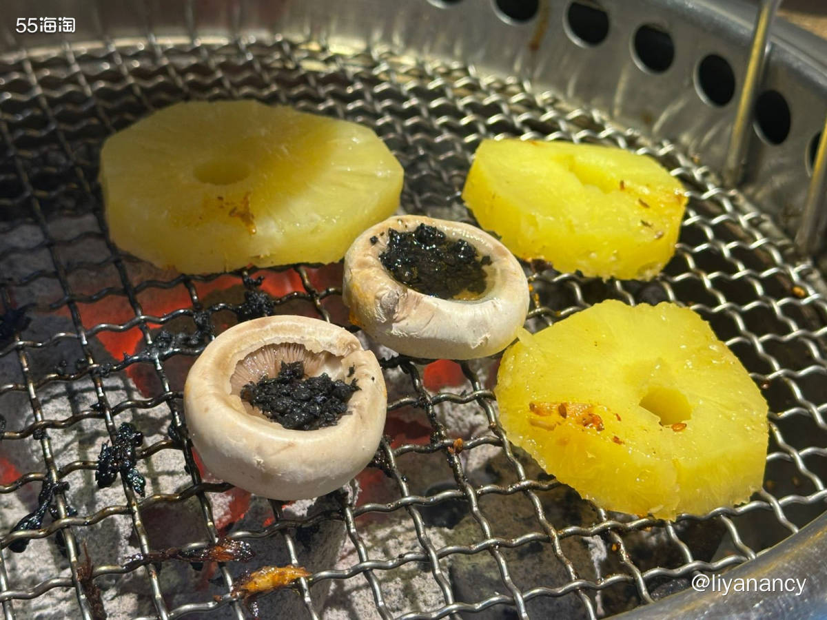 果真吃肉给人力量，打工人的工作餐，中午去火吃自助烤肉，价格会