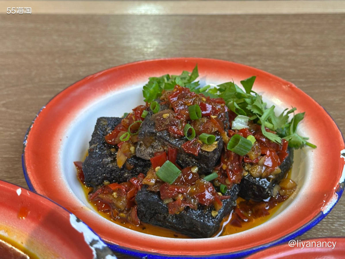 公司楼下的襄阳来了，喜欢吃他家的牛杂面，里面牛杂牛肚给的特别