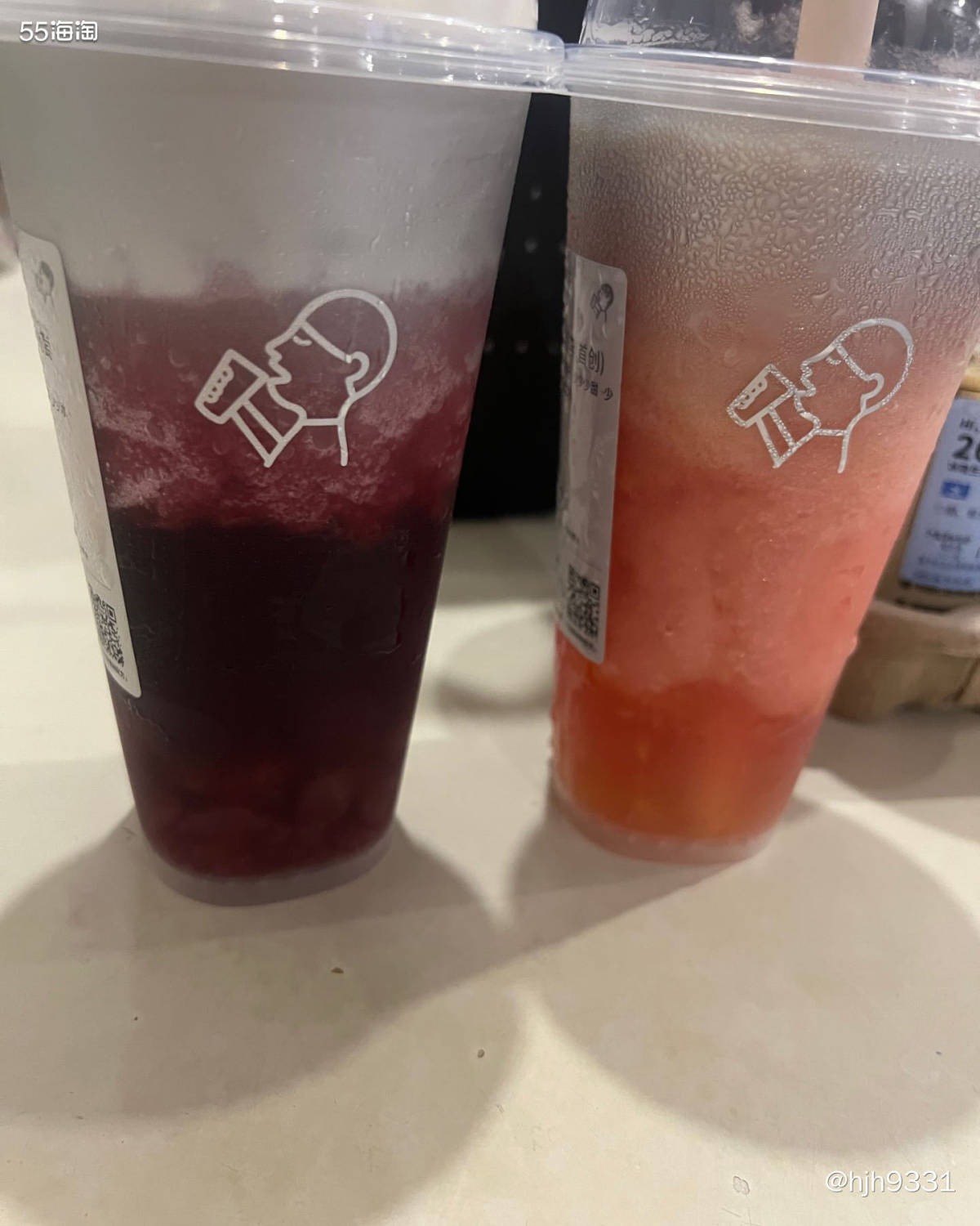 今天天气有点热，出门后到家想点一点饮料喝喝。 但是，每个人喜