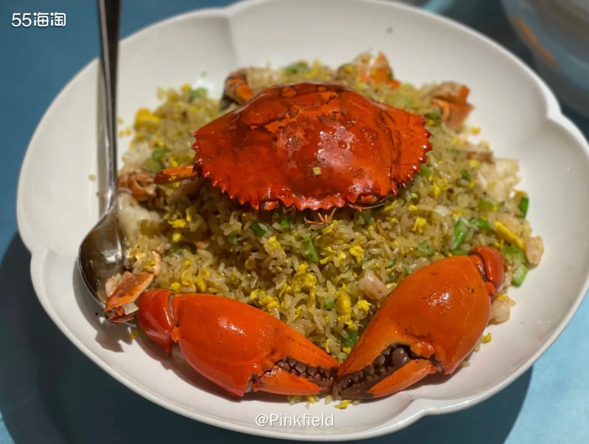 🦞上月底老友来找我玩，第二顿晚餐去了我们当地口碑还不错的一
