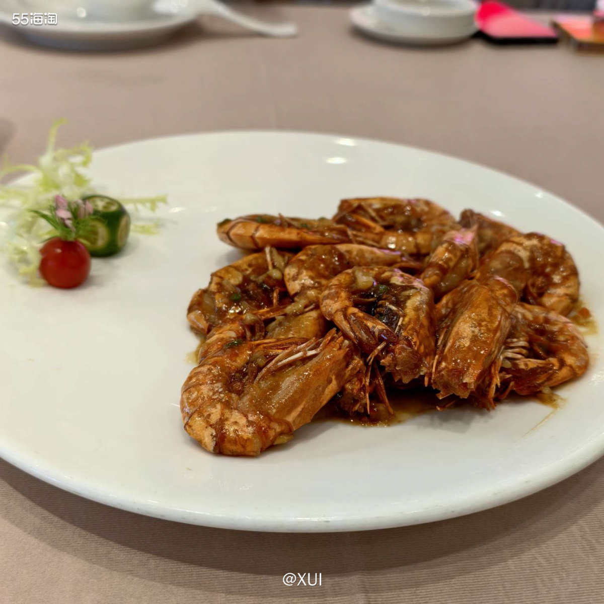 最近真的是经济下行，家附近的饭店喝早茶基本都有折扣，有一家店