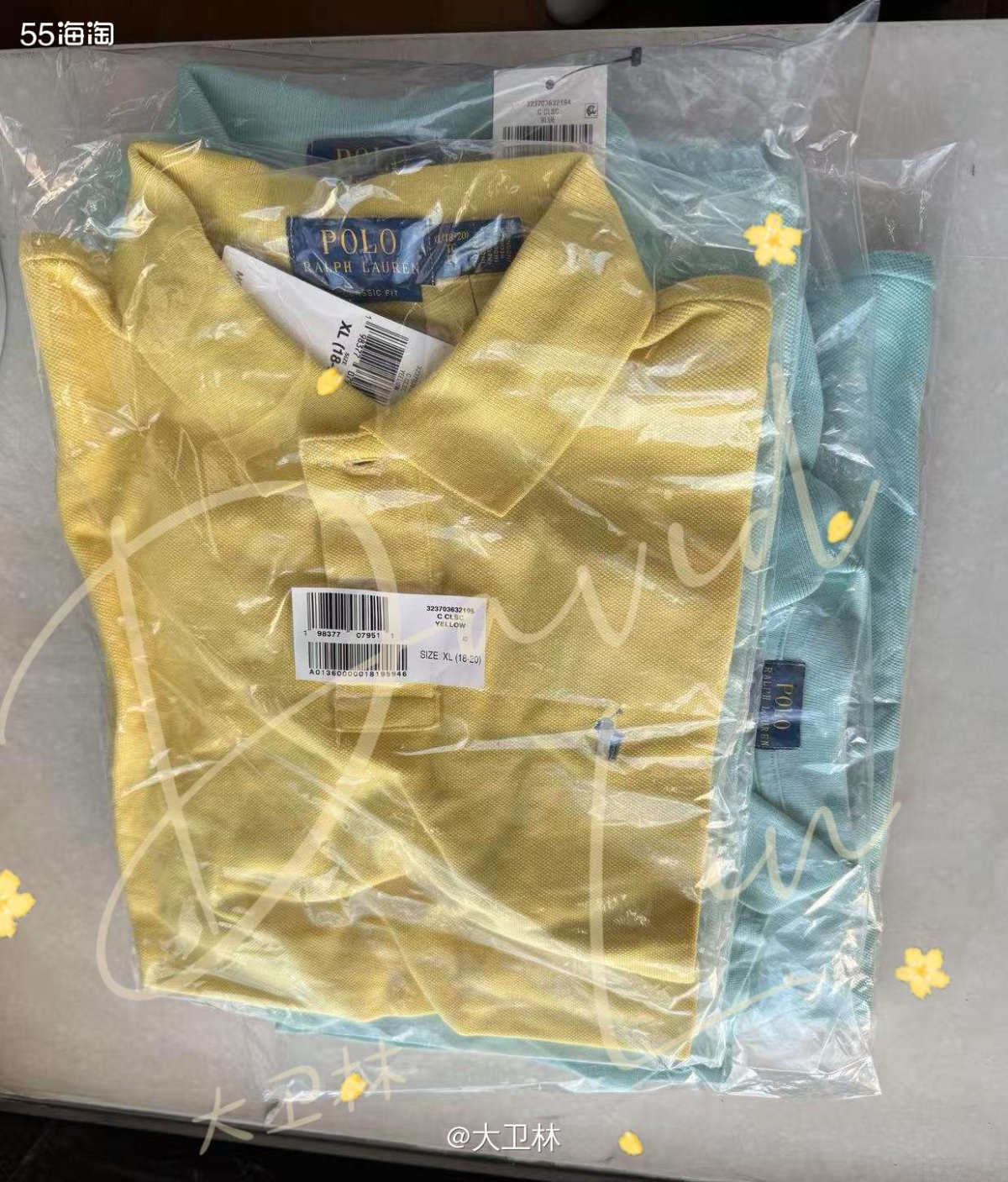 等了一个月，又到了一箱衣服。这一箱还是儿童的POLO衫。  