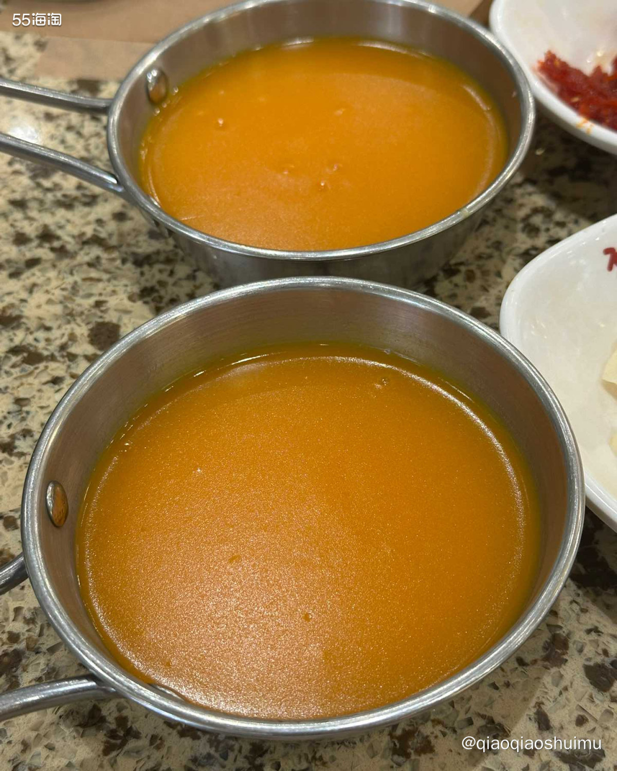 周末两天感觉没吃到啥好东西，回程路上跑来吃顿烤肉吧。 我觉得