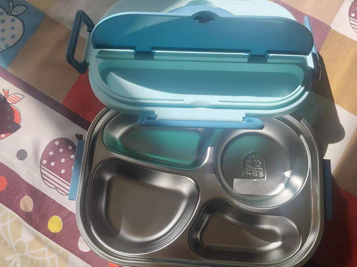 下单网站：淘宝网 下单商品：儿童不锈钢饭盒 下单金额：RMB