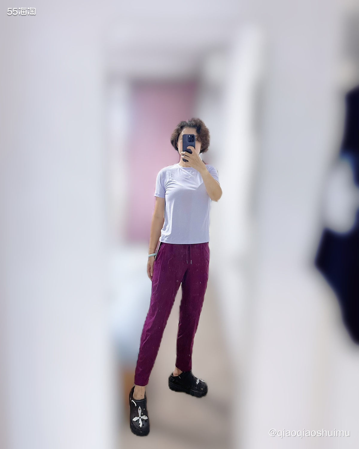 Lululemon的衣服裤子基本都快承包我的衣柜了，去年买的