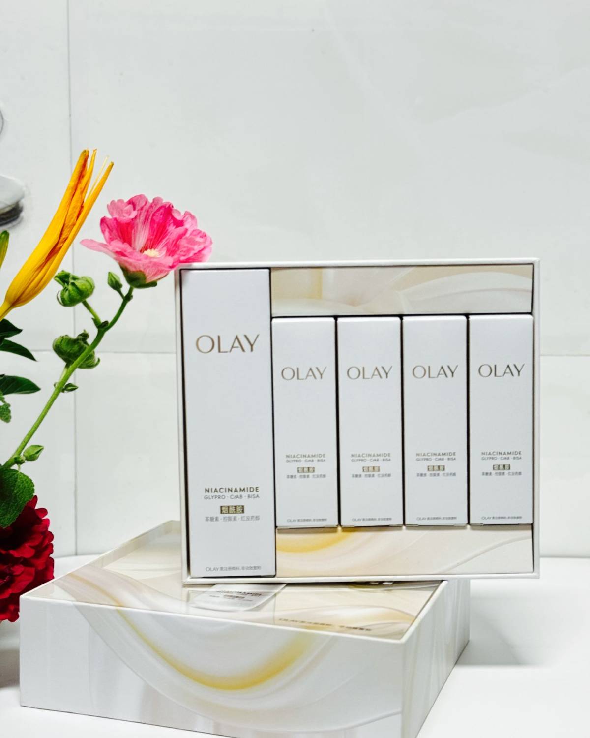 💡为什么买它？ 最近脸颊突然冒[流泪]，同事疯狂安利这款水