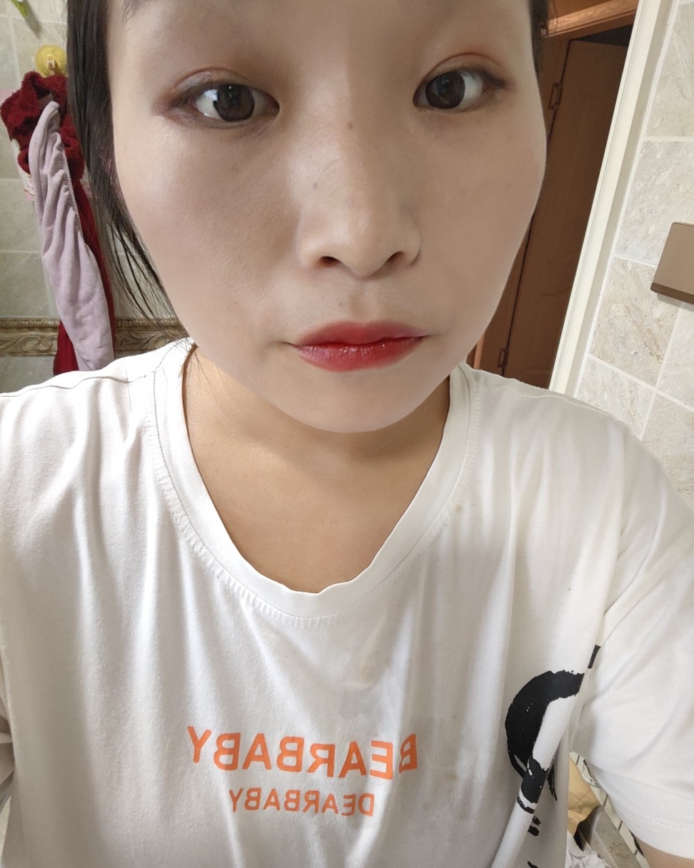 如果说ysl的方管里面我肯定最最推荐的就是它家经典的1966