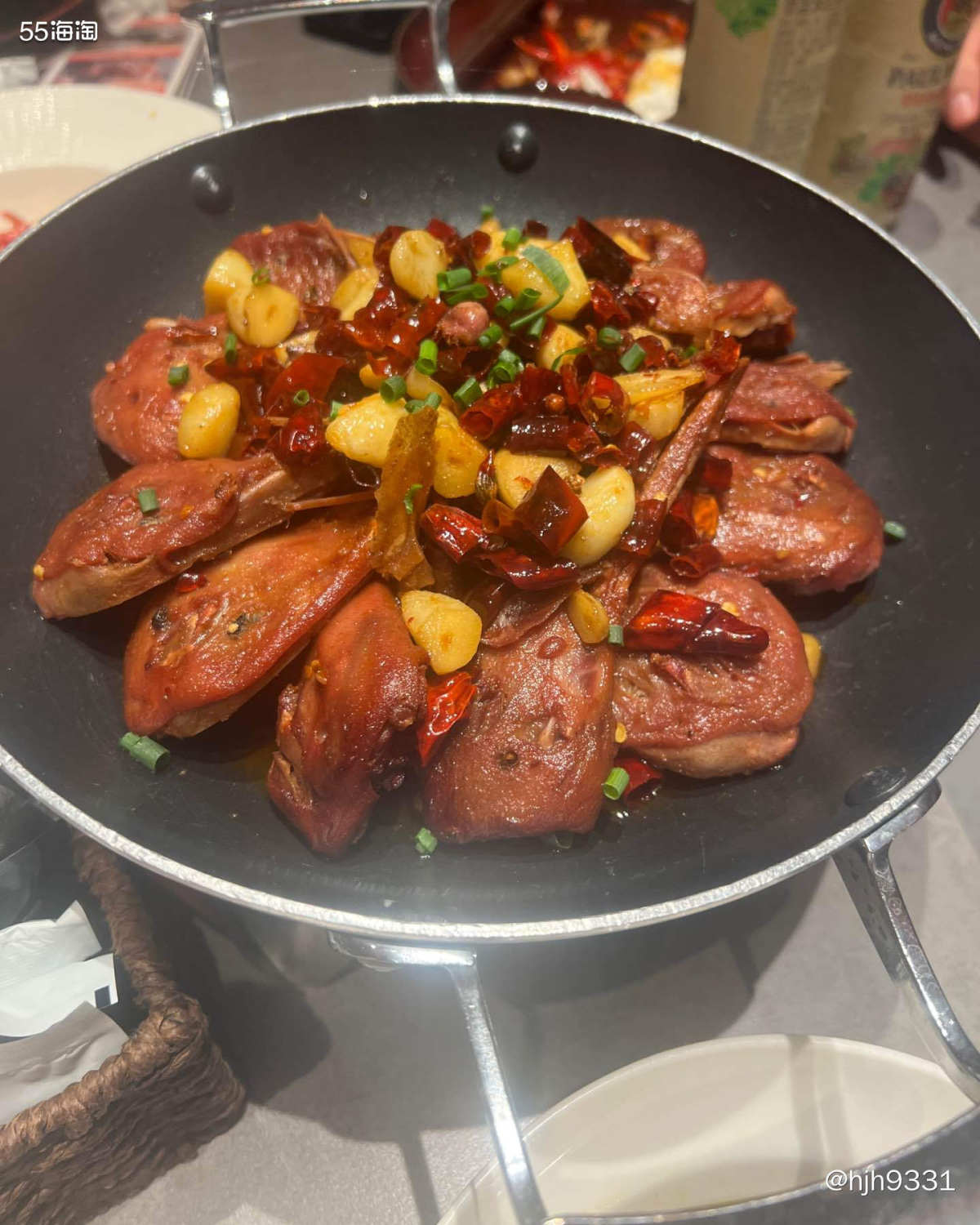 😋这几天在湖南长沙游玩，3个家庭10个人，借了套公寓，一共