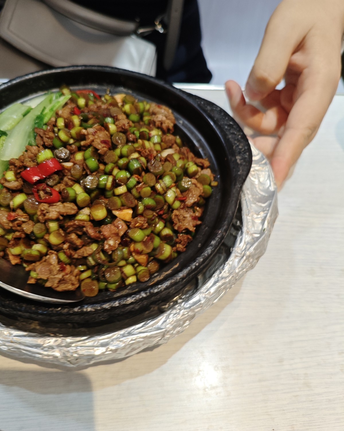 之前就在这家吃过，这次带朋友一起来吃了，在冬瓜山夜市附近，比