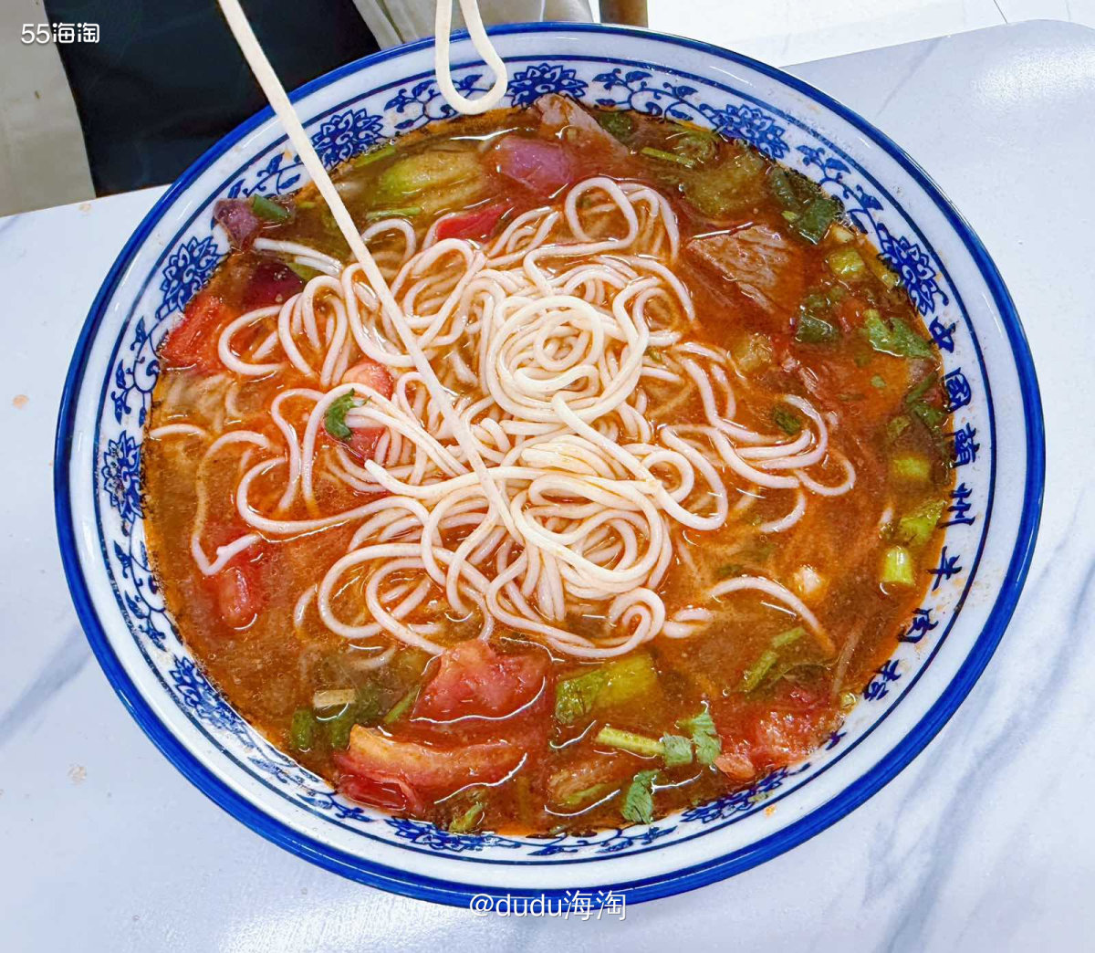 🌿谁能想到我们在内蒙吃了一顿清真兰州拉面呢？哈哈哈…因为顿