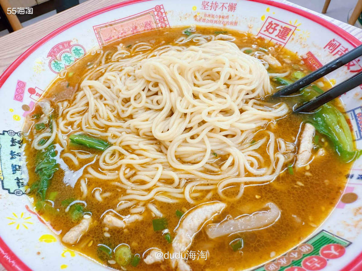 💦从乌兰布统回京休息几天后就开始搬家了，队友早上开车顺道就