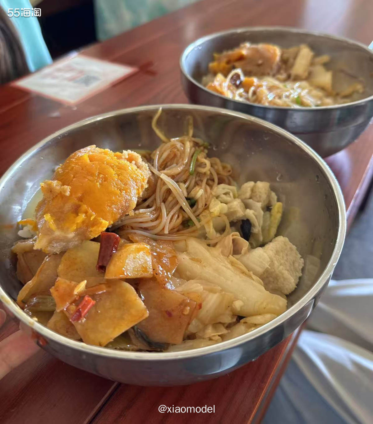 😀在大理第4天也就是最后1天，吃完米线早餐后就去苍山了。 