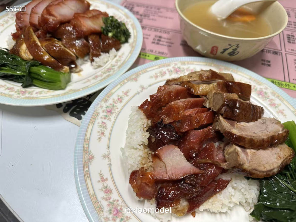 😀之前出差到港第1天晚上，和小伙伴一致决定去吃鸣人烧腊饭。