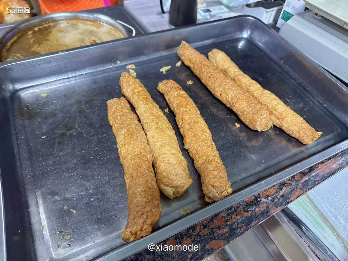 😀之前在广东的很多地方都吃过隆江猪脚饭，但其实隆江猪脚饭得